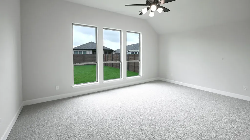 308 Foxfire Cove Lockhart TX 78644