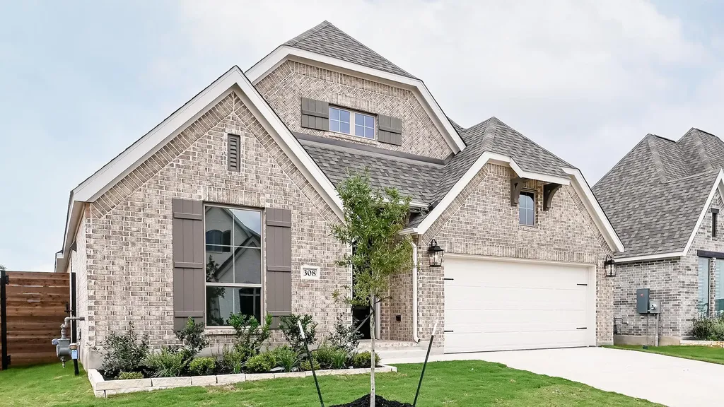 308 Foxfire Cove Lockhart TX 78644