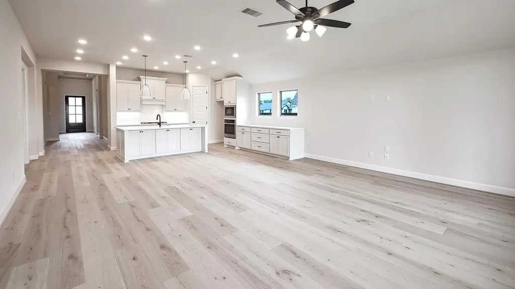 308 Foxfire Cove Lockhart TX 78644