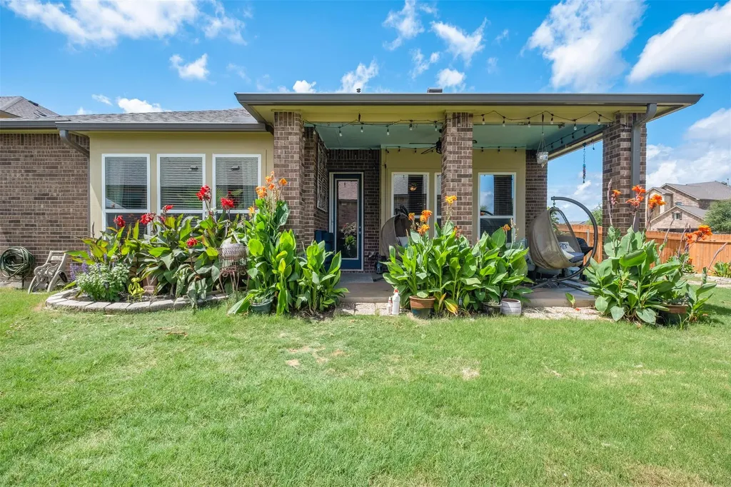 4100 Godwit Drive Pflugerville TX 78660