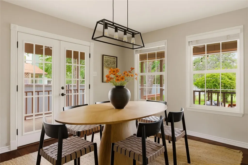 6408 Steer Trail Austin TX 78749