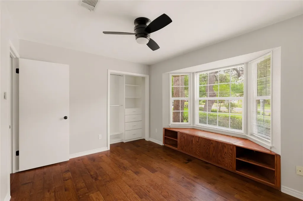 6408 Steer Trail Austin TX 78749