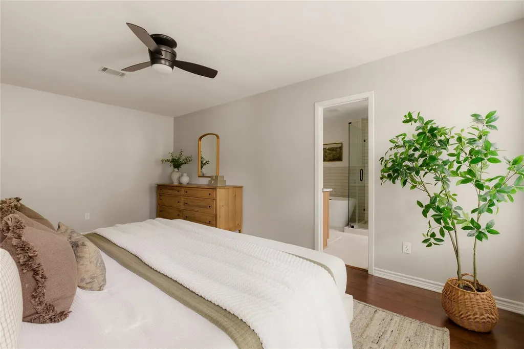 6408 Steer Trail Austin TX 78749