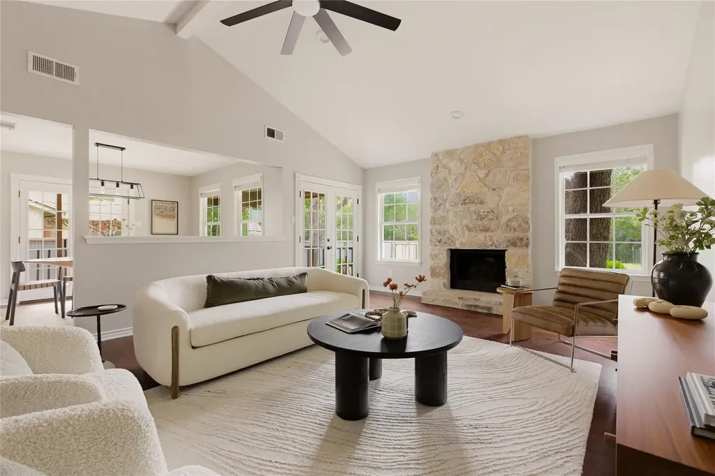 6408 Steer Trail Austin TX 78749