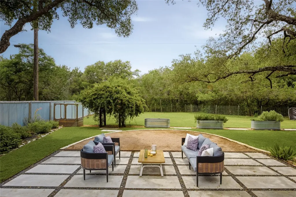 6408 Steer Trail Austin TX 78749