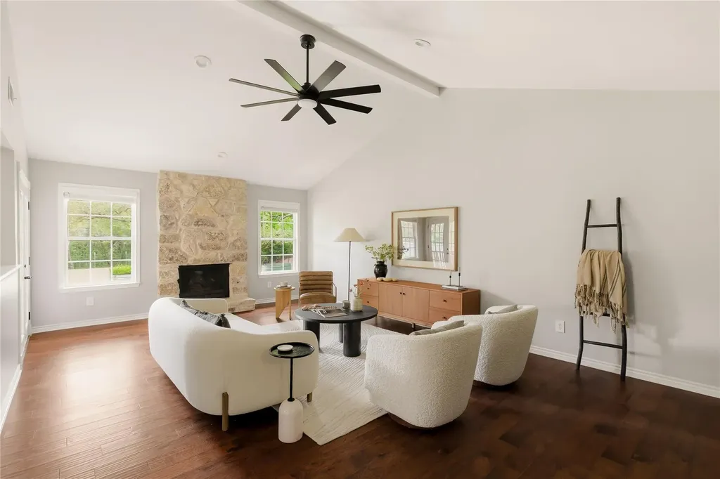 6408 Steer Trail Austin TX 78749