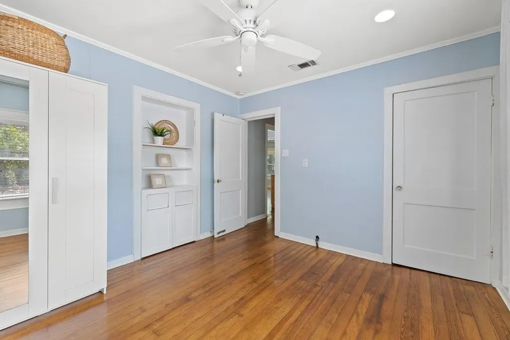 1218 S Myrtle Street Georgetown TX 78626