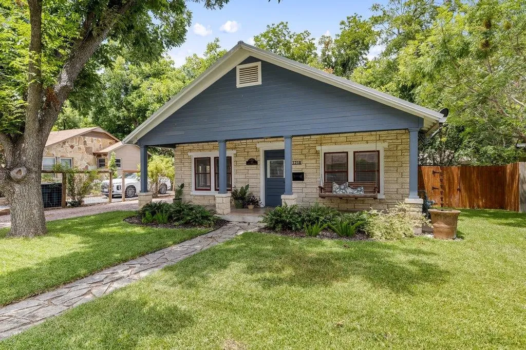 1218 S Myrtle Street Georgetown TX 78626