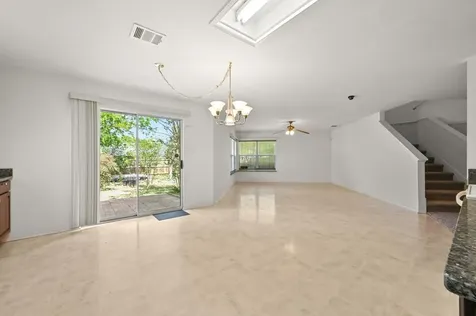 83 Elm Hill Court San Marcos TX 78666