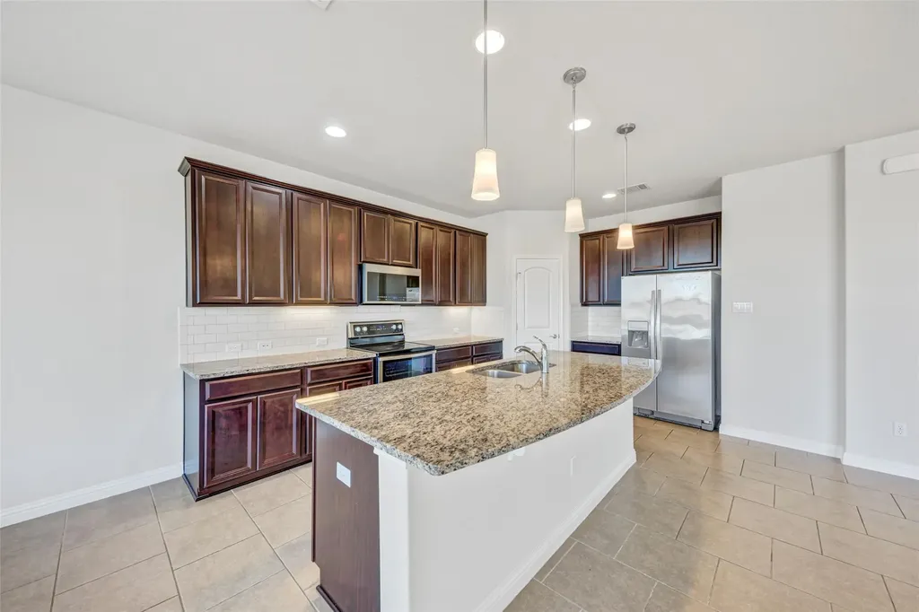 3618 Kennedy Grace Way Austin TX 78728