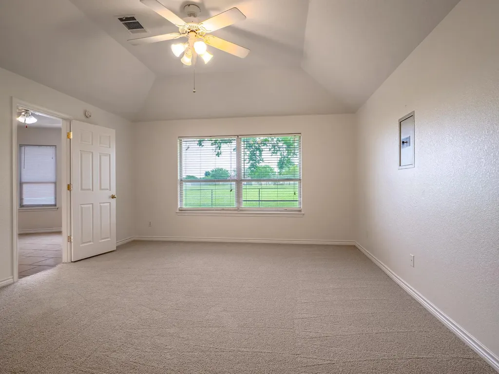 408 Spyglass Street Meadowlakes TX 78654