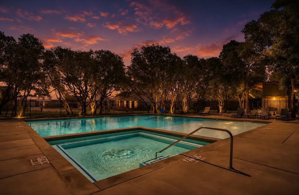 1141 Lucca Drive Dripping Springs TX 78620