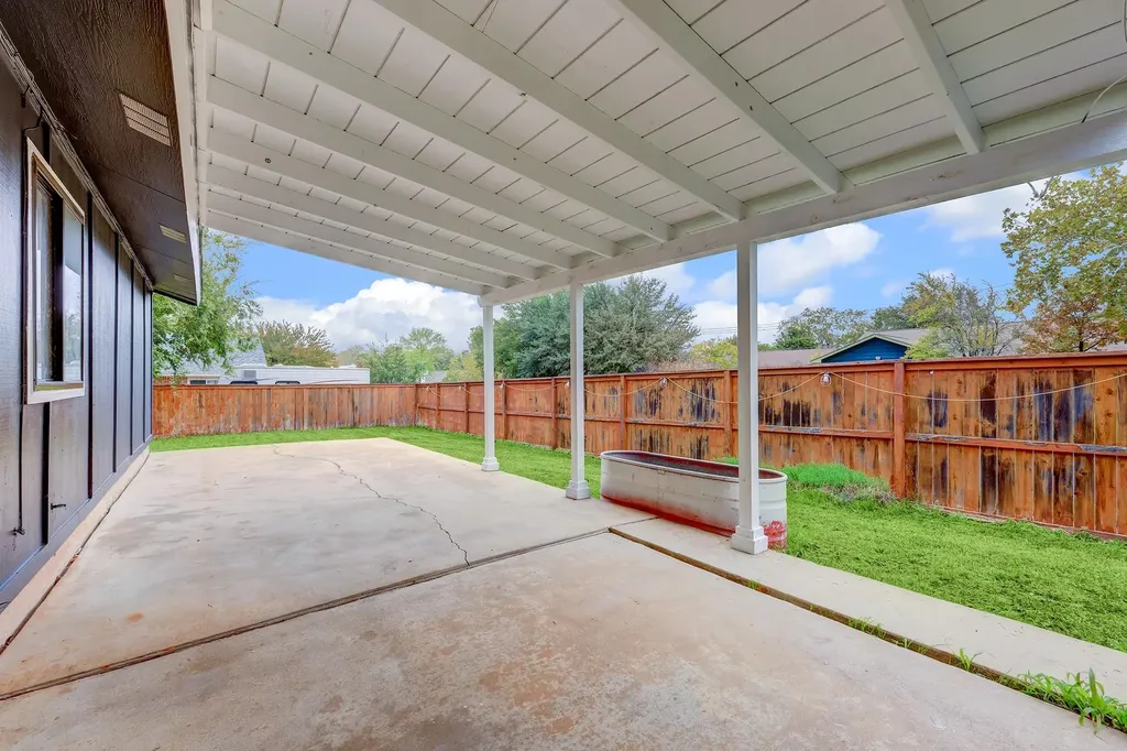 6300 Capriola Drive Austin TX 78745