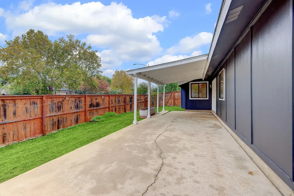 6300 Capriola Drive Austin TX 78745