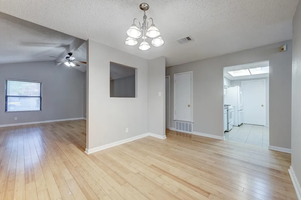 6300 Capriola Drive Austin TX 78745