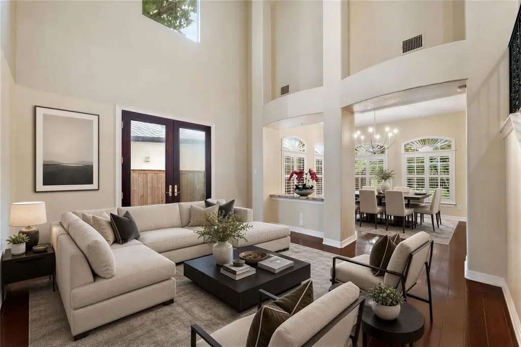 3903 Gaines Court Austin TX 78735