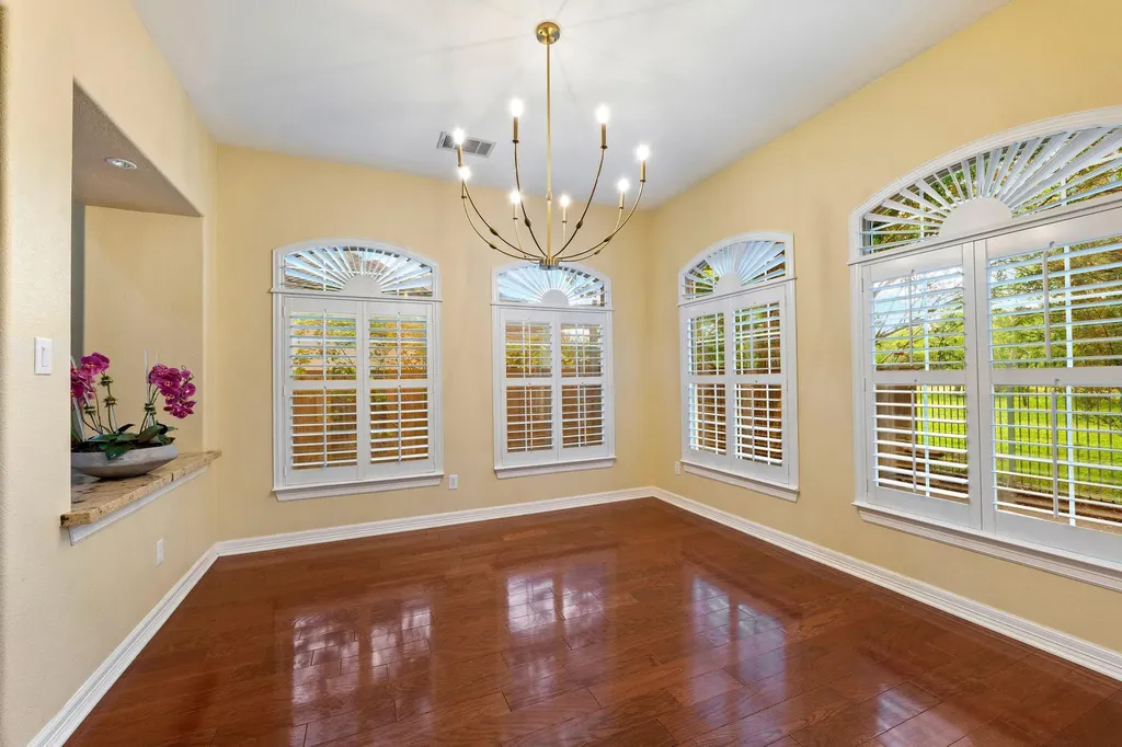 3903 Gaines Court Austin TX 78735