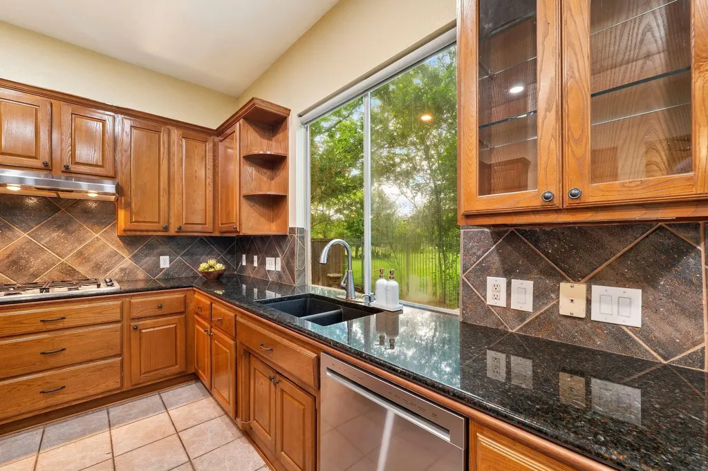 3903 Gaines Court Austin TX 78735