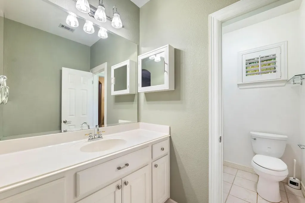 3903 Gaines Court Austin TX 78735