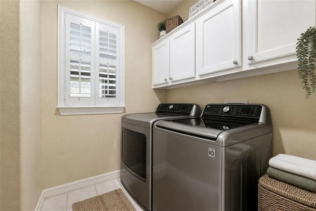 3903 Gaines Court Austin TX 78735