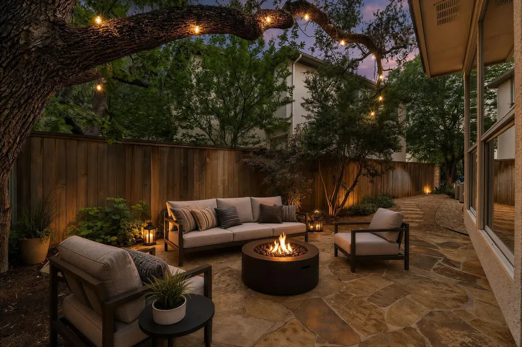 3903 Gaines Court Austin TX 78735