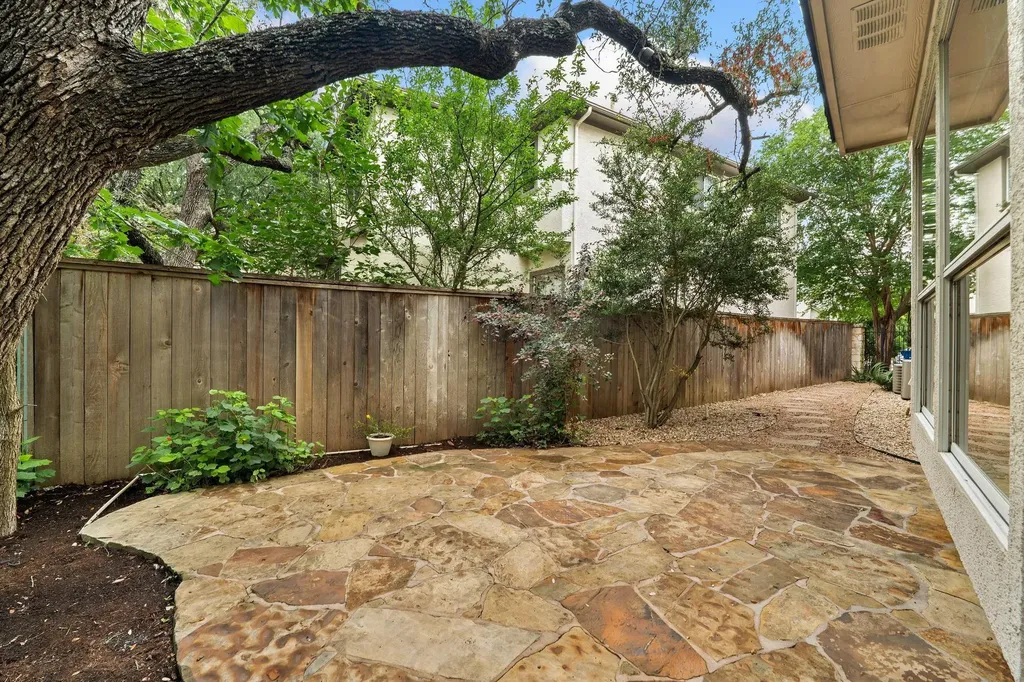 3903 Gaines Court Austin TX 78735