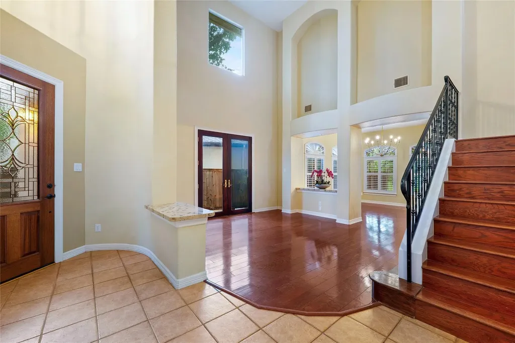 3903 Gaines Court Austin TX 78735