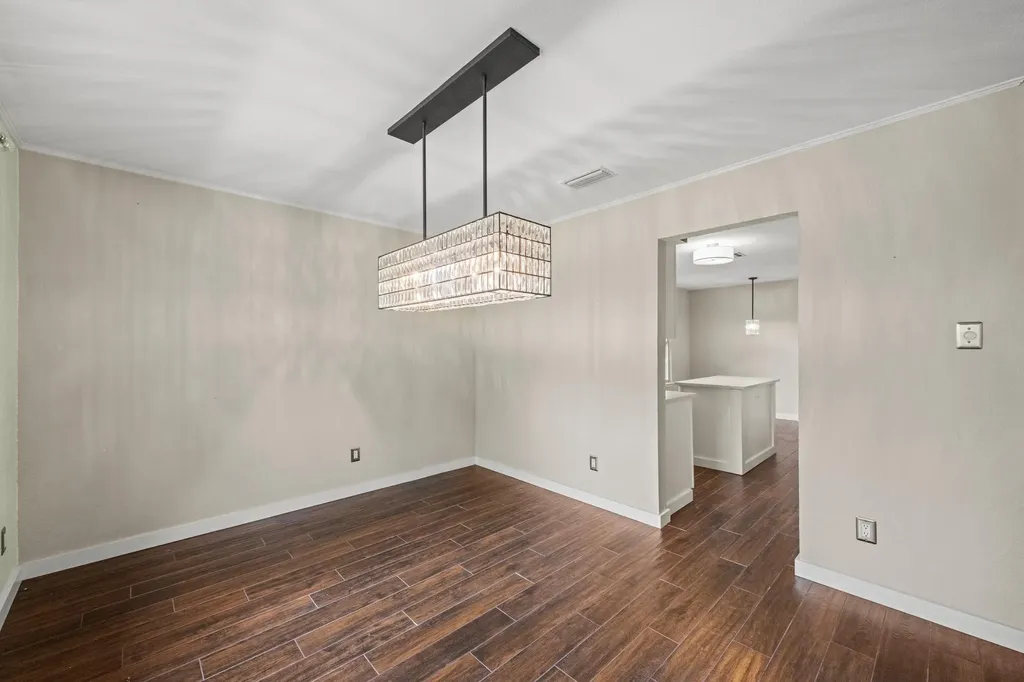4820 Marblehead Drive Austin TX 78727