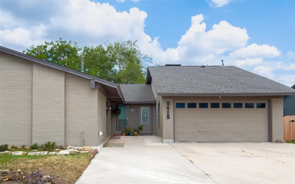 9415 Quail Meadow Drive Austin TX 78758