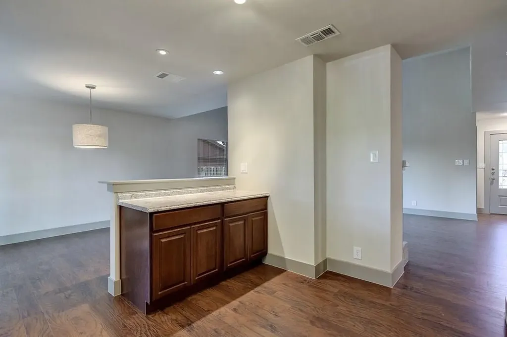 9415 Quail Meadow Drive Austin TX 78758