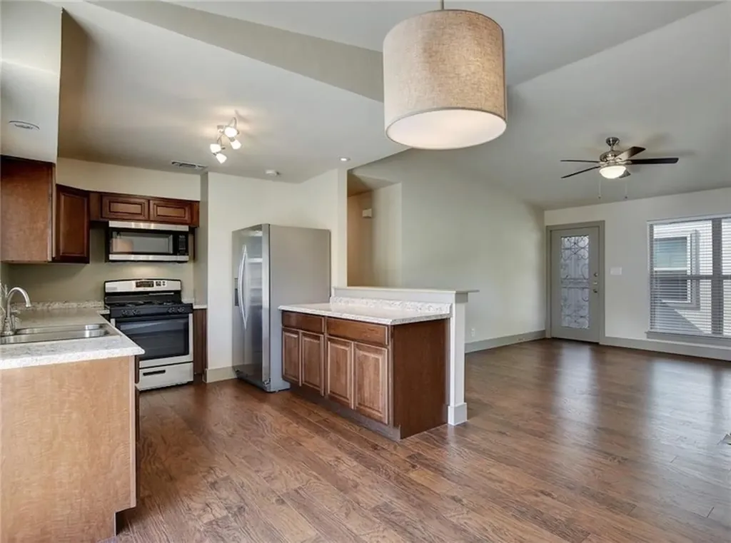 9415 Quail Meadow Drive Austin TX 78758