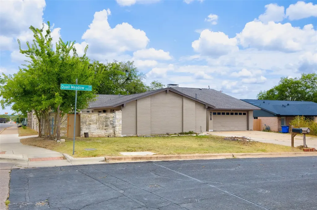 9415 Quail Meadow Drive Austin TX 78758
