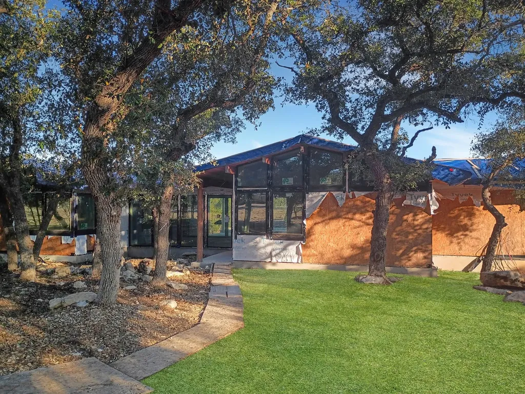 1722 Paradise Parkway Canyon Lake TX 78133