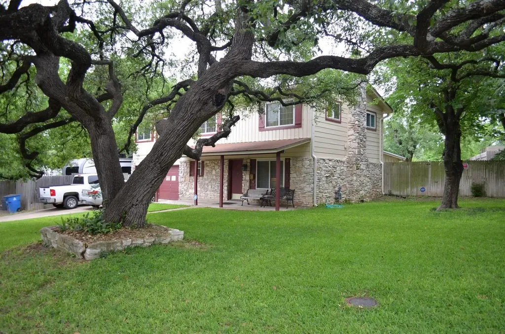 907 Pepperell Court Austin TX 78753