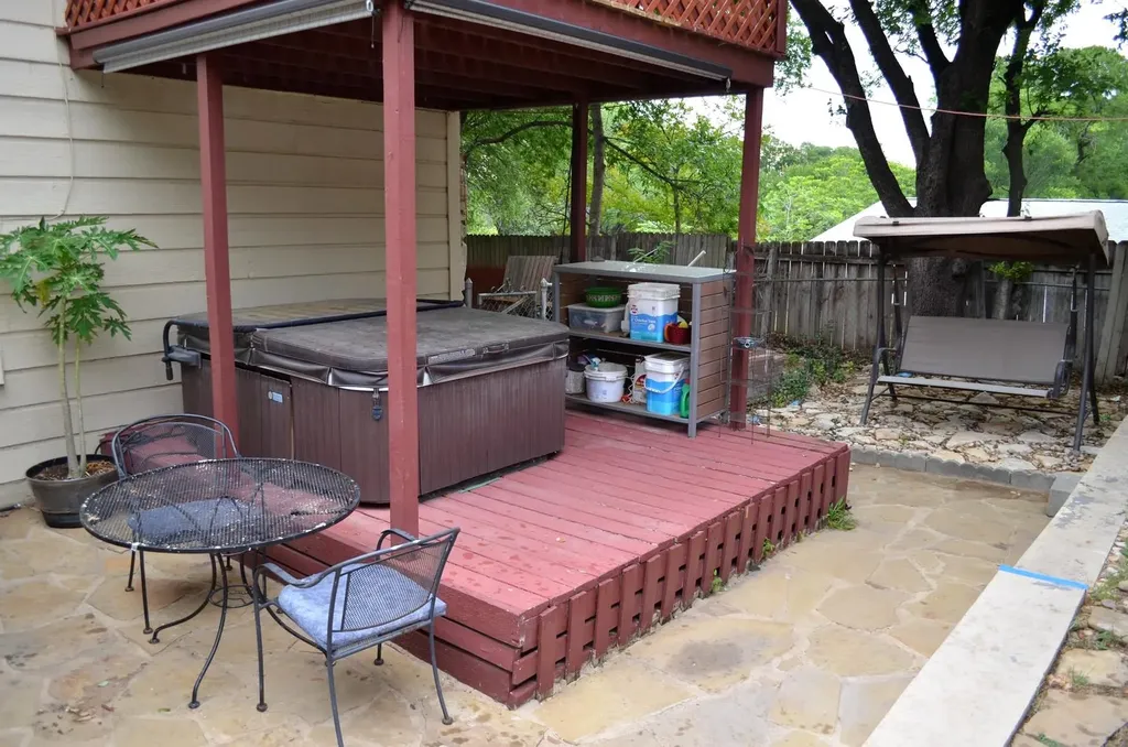 907 Pepperell Court Austin TX 78753