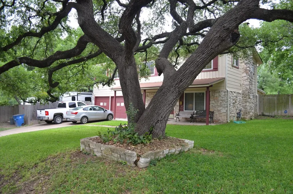 907 Pepperell Court Austin TX 78753