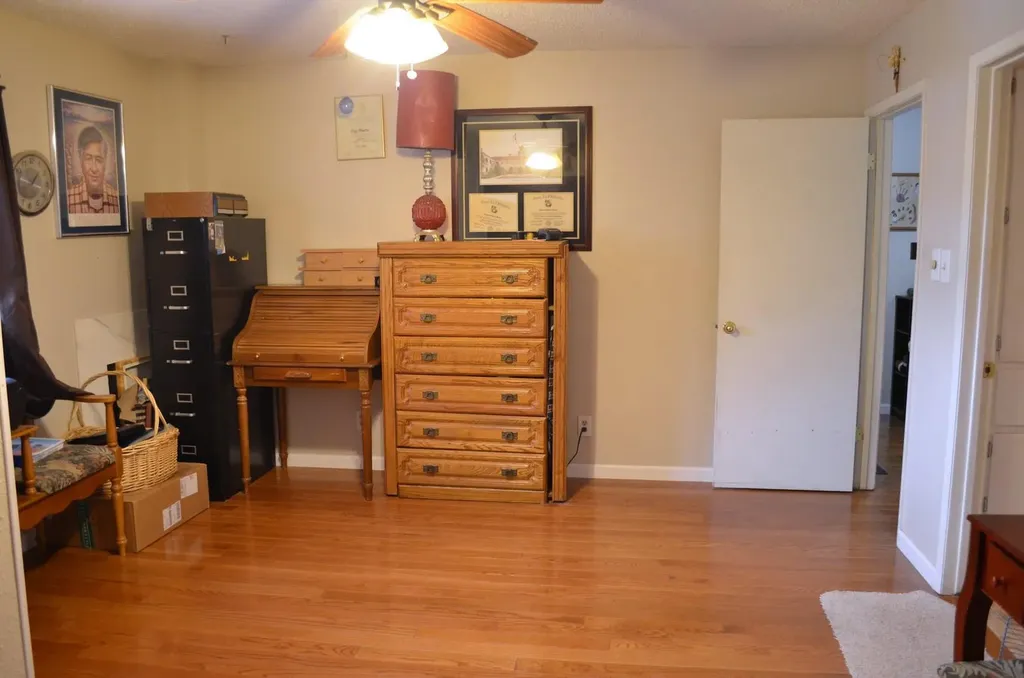 907 Pepperell Court Austin TX 78753