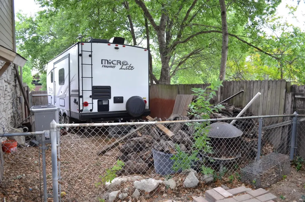 907 Pepperell Court Austin TX 78753
