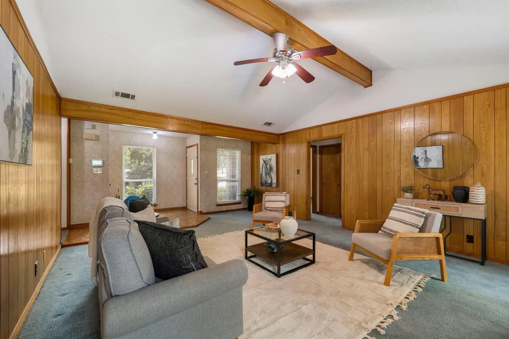 300 Pecan Lane Round Rock TX 78664