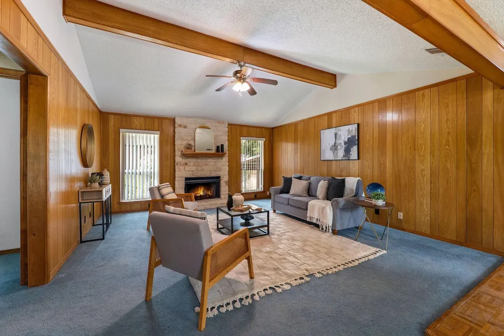 300 Pecan Lane Round Rock TX 78664