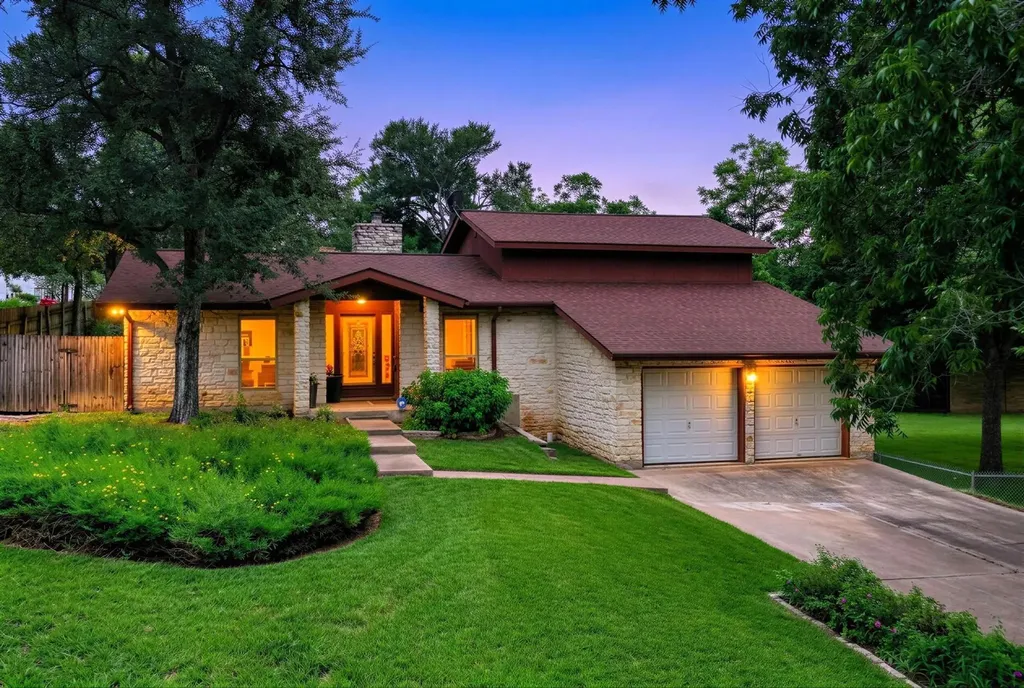 300 Pecan Lane Round Rock TX 78664
