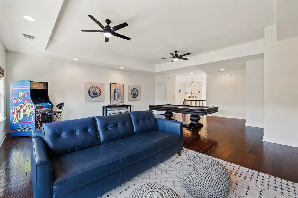 15713 Spillman Ranch Loop Austin TX 78738