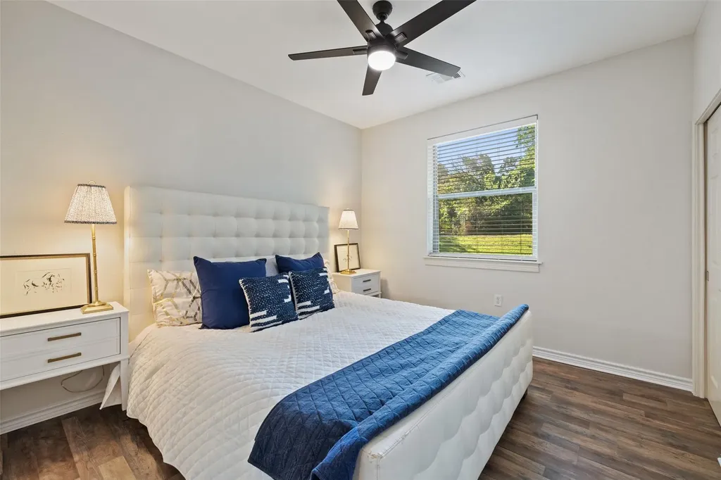 15713 Spillman Ranch Loop Austin TX 78738