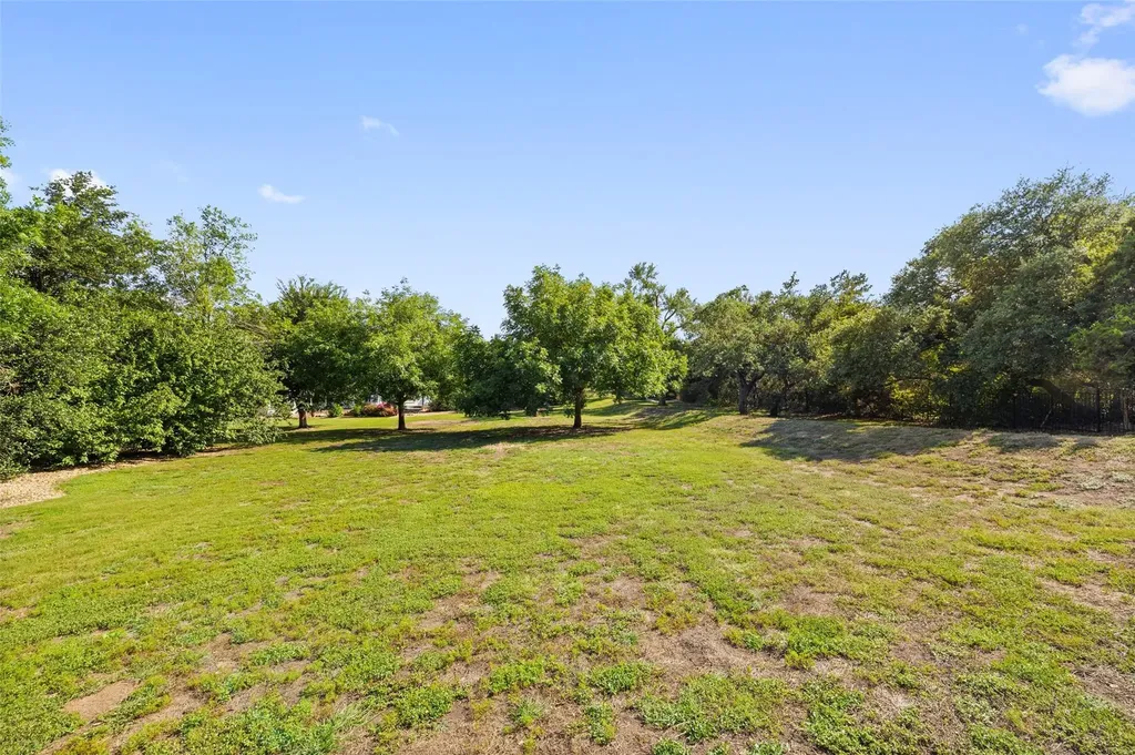 15713 Spillman Ranch Loop Austin TX 78738