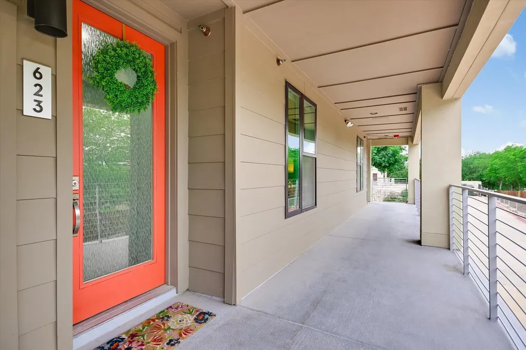 2733 Dulce Lane Austin TX 78704