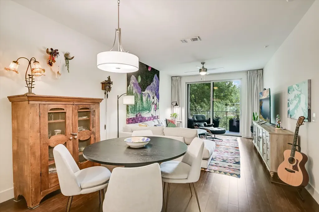 2733 Dulce Lane Austin TX 78704