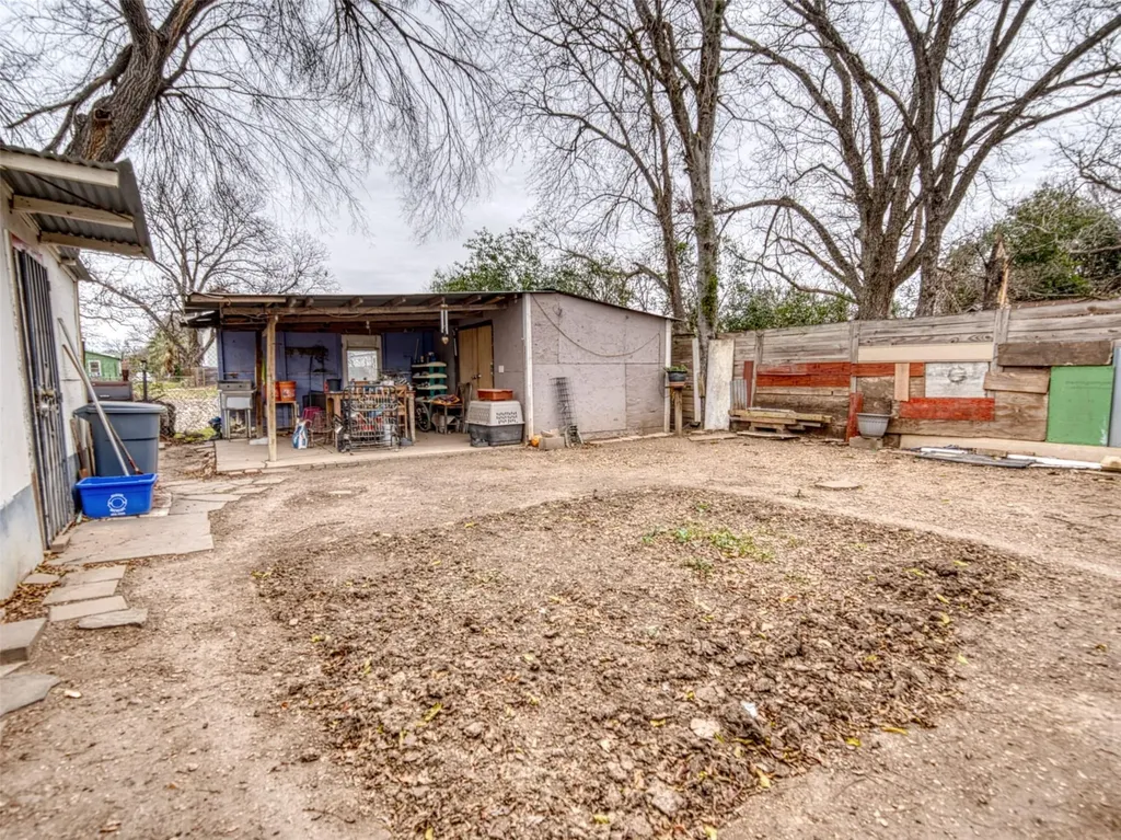2900 Castro Street Austin TX 78702