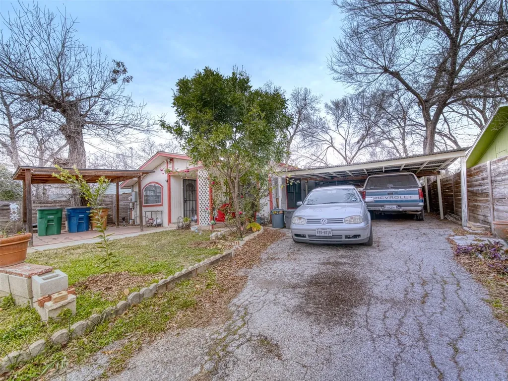 2900 Castro Street Austin TX 78702