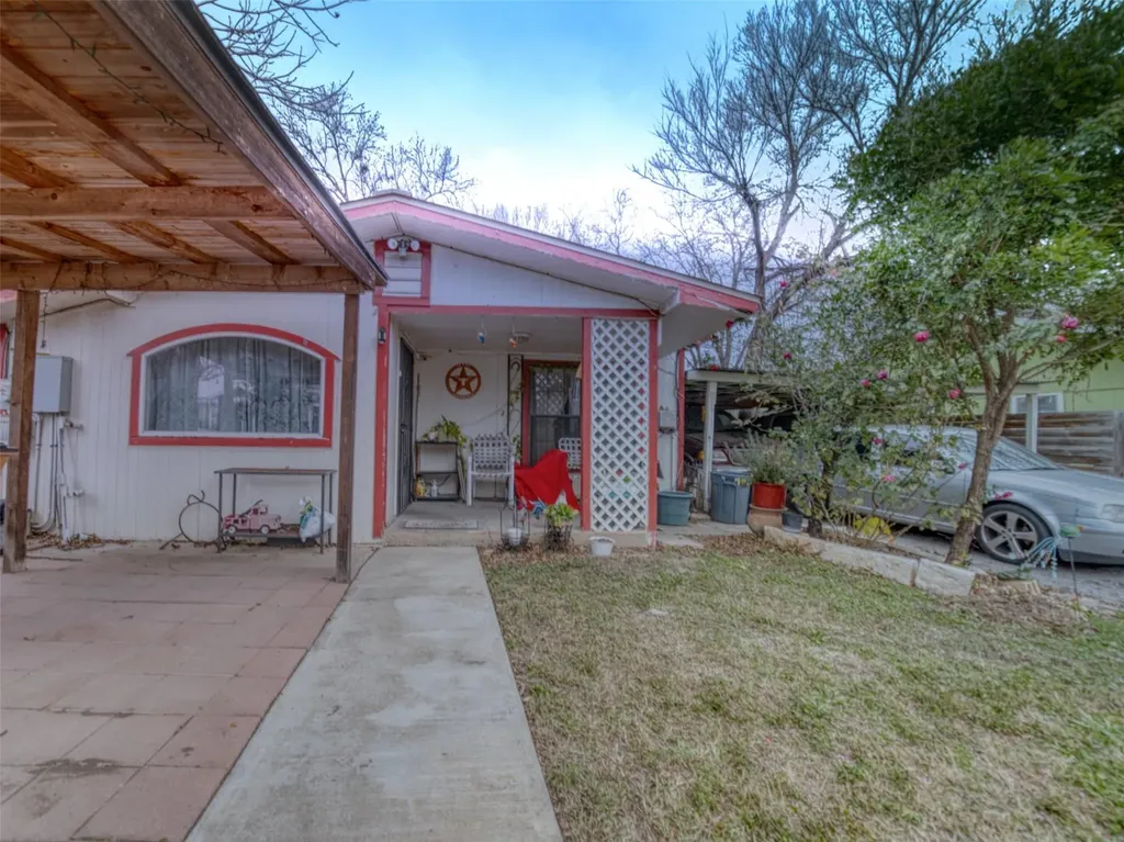 2900 Castro Street Austin TX 78702
