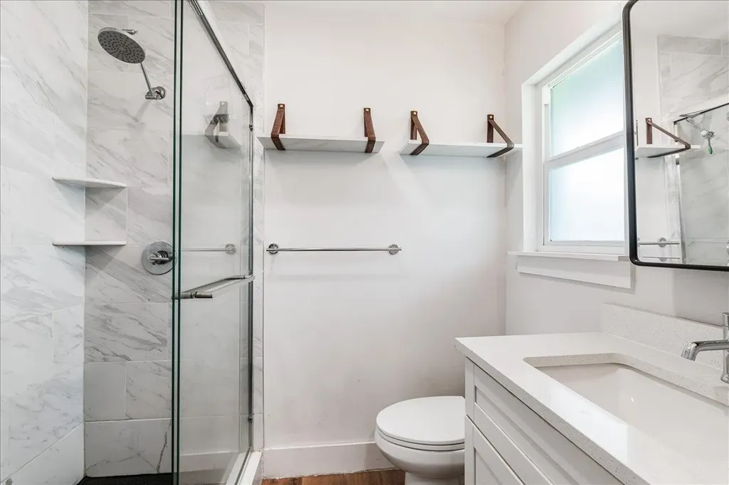 2108 Deadwood Drive Austin TX 78744